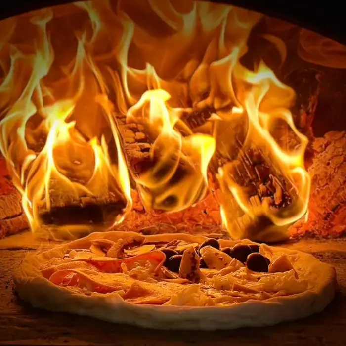 wood-fired-pizza-and-bbq-2